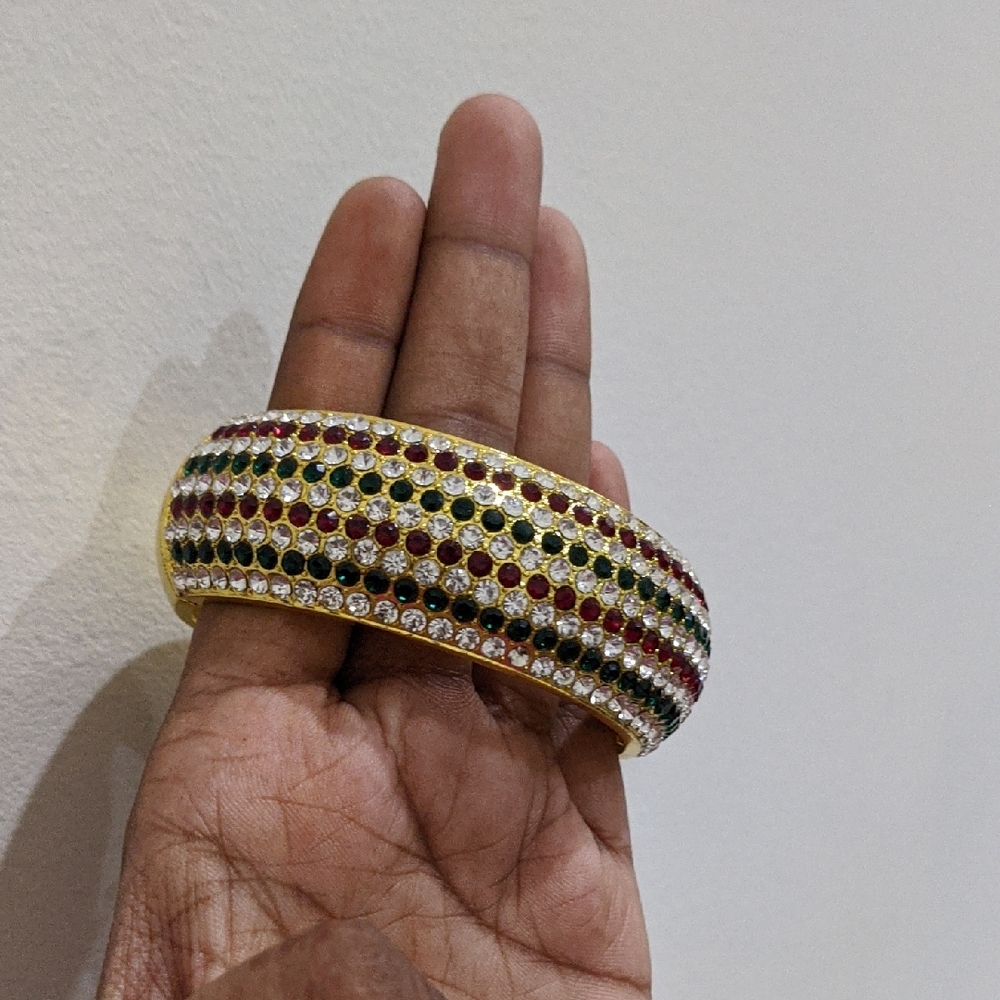 Elegant Multicolor Stone Bangle